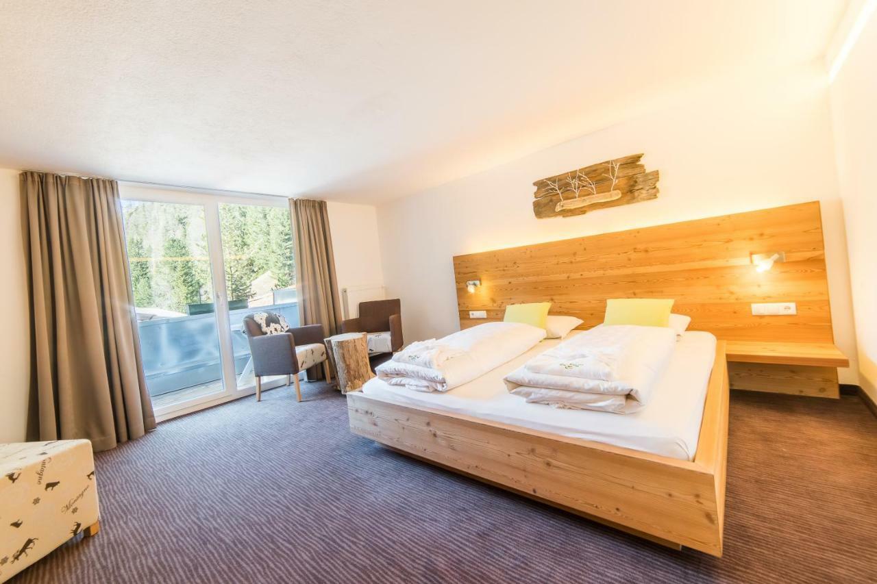 Hotel Zum See มาร์เต็ลโล ภายนอก รูปภาพ